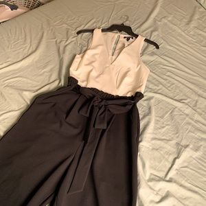 Speechless Black and White Jumpsuit Size Medium New With Tags